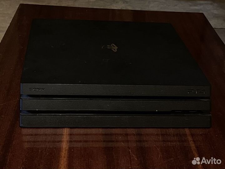 Sony PS4 pro 1tb