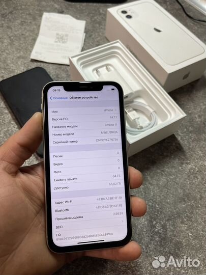 iPhone 11, 64 ГБ