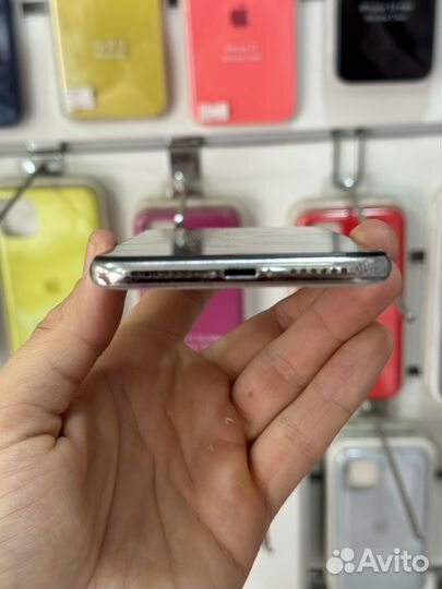 iPhone X, 256 ГБ