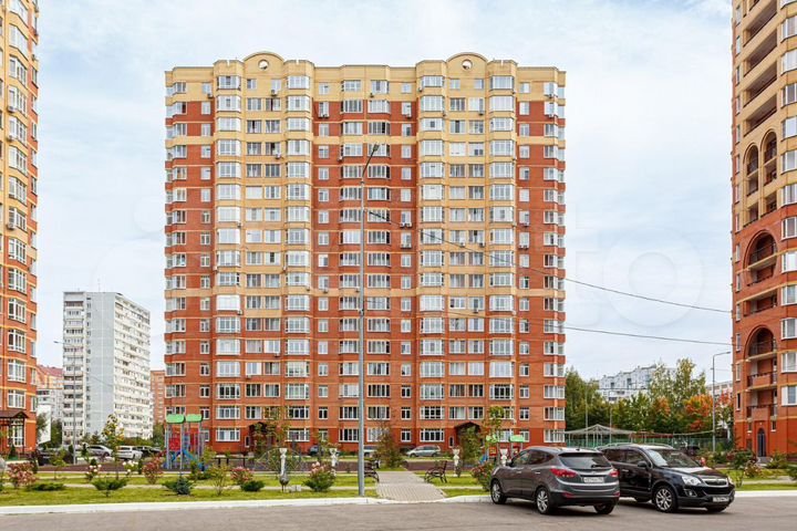 3-к. квартира, 111 м², 6/16 эт.