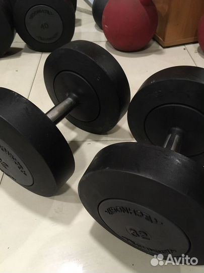 Гантели technogym