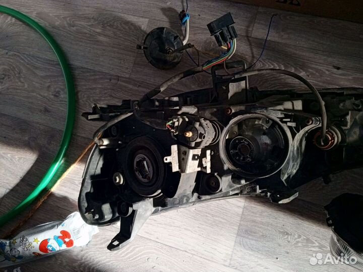 Фары Митсубиси Лансер 10