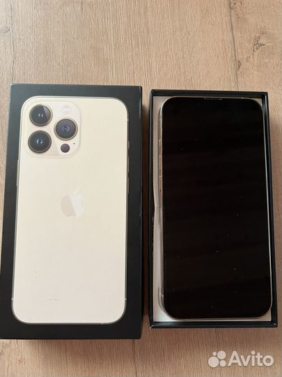 iPhone 13 pro 256 gold