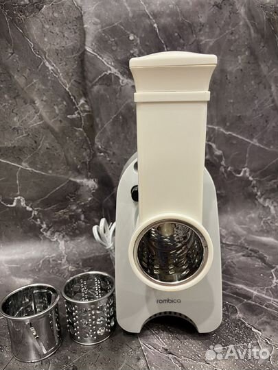 Новая мясорубка с овощерезкой.Доставка