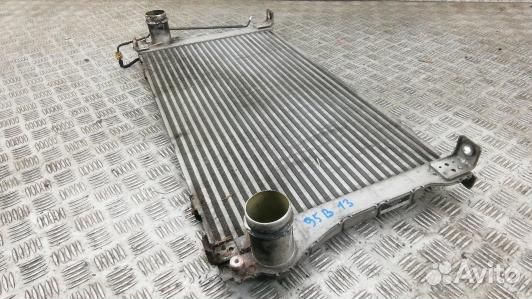 Радиатор интеркуллера toyota auris E150 (95B13KC01