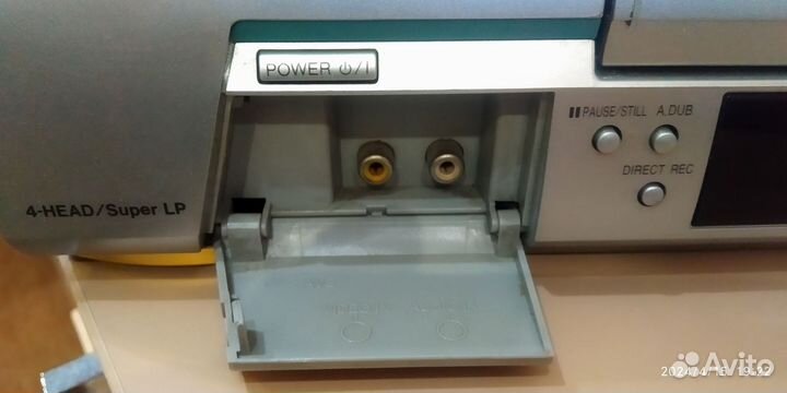 Видеомагнитофон panasonic