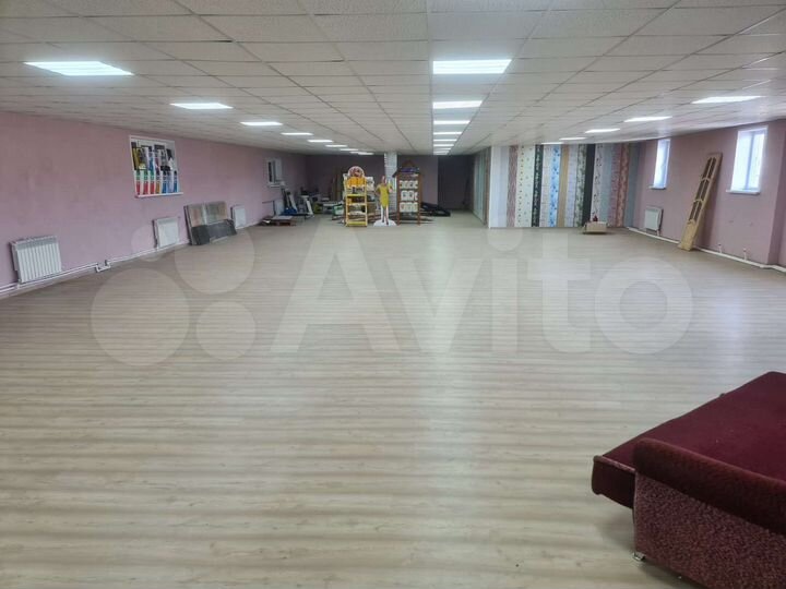 Офис- склад 400 м²