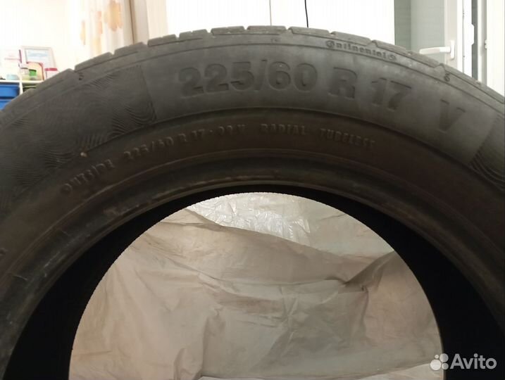 Continental ContiPremiumContact 5 225/60 R17 99V