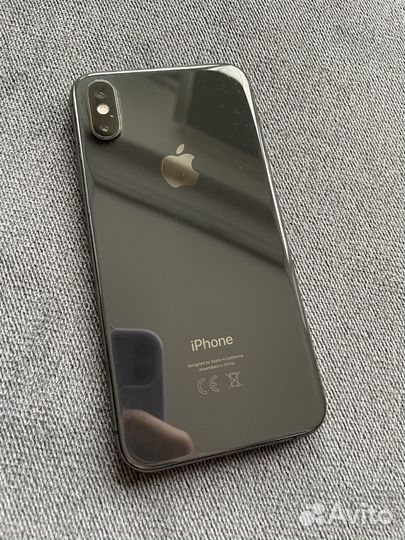Разбор iPhone XS