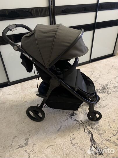 Коляска recaro