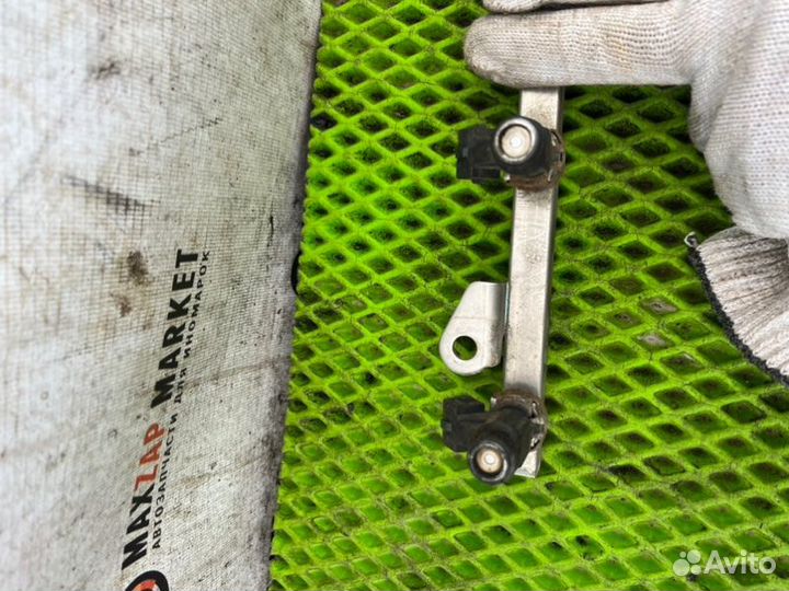 Топливная рампа с форсунками Chery Tiggo (T11) 2.4