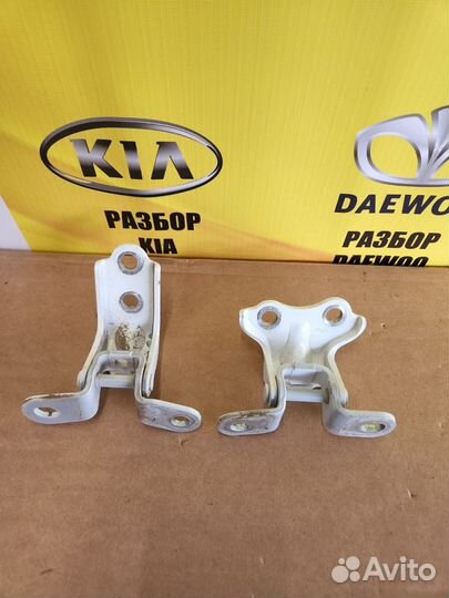 Петли задней правой двери kia rio 3 - 939