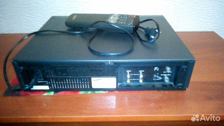 Видеомагнитофон samsung