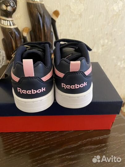 Новые кроссовки Reebok р 31