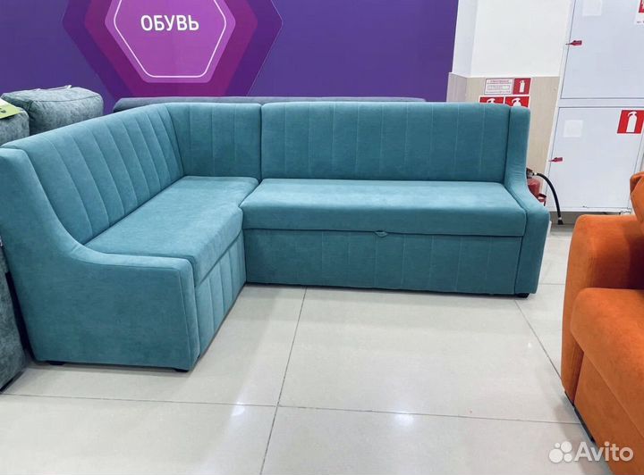 Модерн угловой диван