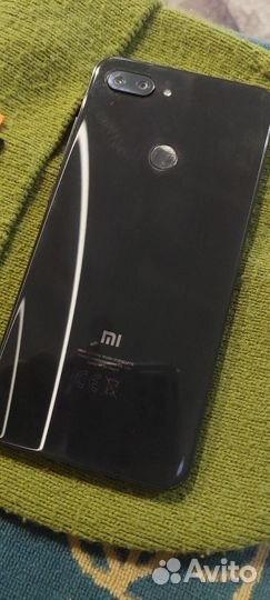 Xiaomi Mi 8 Lite, 4/64 ГБ