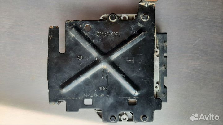 Блок управления двигателем Renault Megant RS