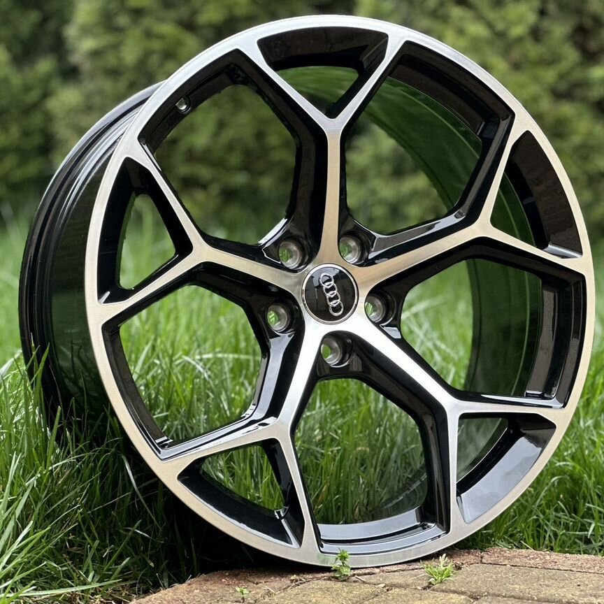 Литые диски Audi 8.5×R19 5×112