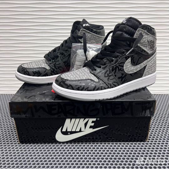 Nike AIR jordan 1 retro high OG rebellionaire