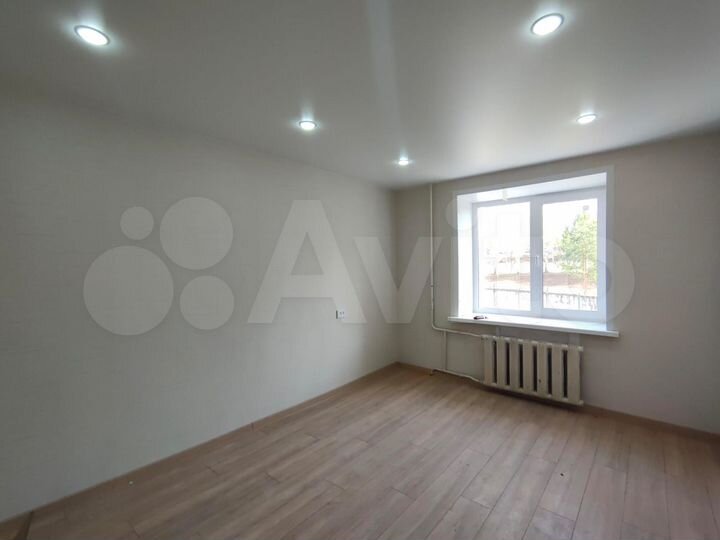 Комната 18,8 м² в 2-к., 4/9 эт.