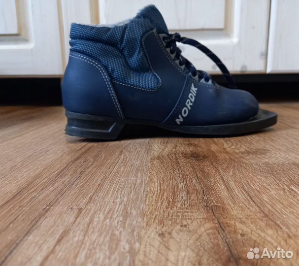 Лыжные ботинки Nordik 34 размер