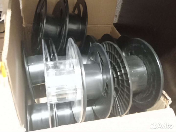 Катушка для намотки различных материалов