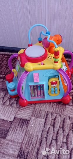 Развивающие игрушки для малышей пакетом