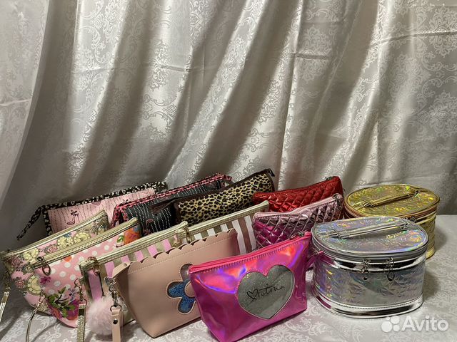 Косметички для женщин