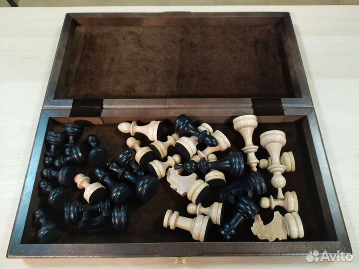 Шахматы дуб