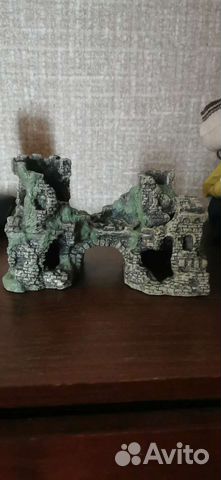 Замок для аквариума