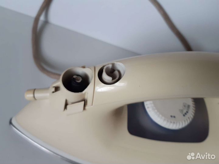 Утюг паровой Domotec MS-3387W