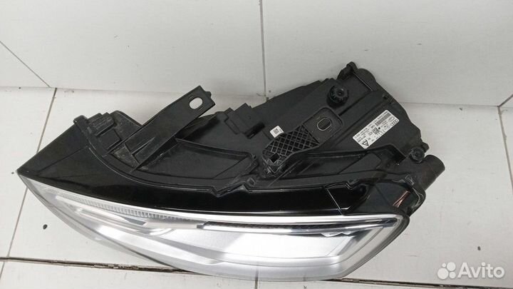 Фара левая Audi Q3/RS Q3