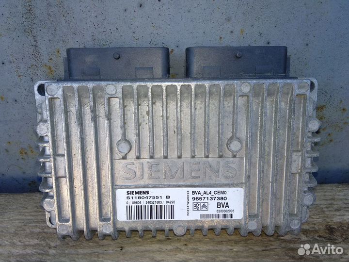 Блок управления АКПП Пежо 206