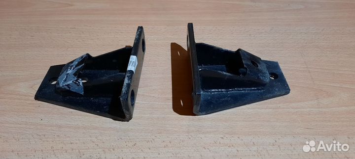 Кронштейн стабилизатора газель 3302