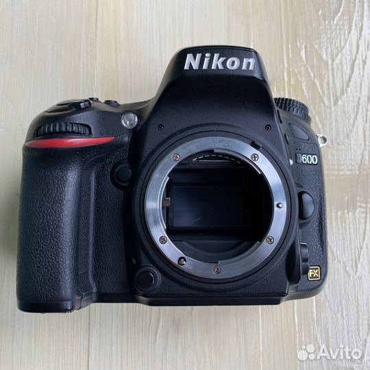 Nikon D600 body