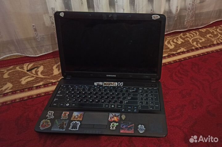 Ноутбук samsung r540