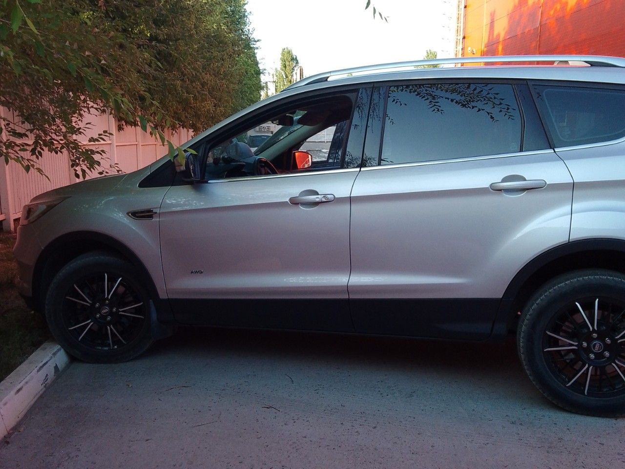 Ford Kuga: фото владельца