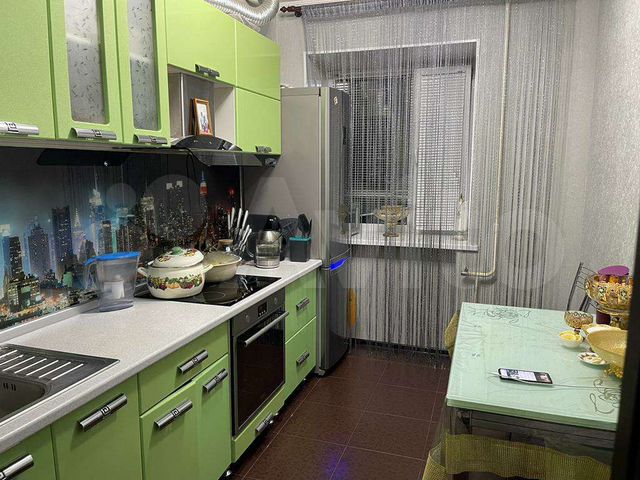 3-к. квартира, 72 м², 1/5 эт.