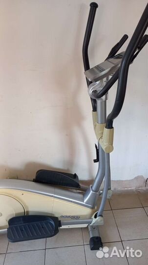 Эллиптический тренажер