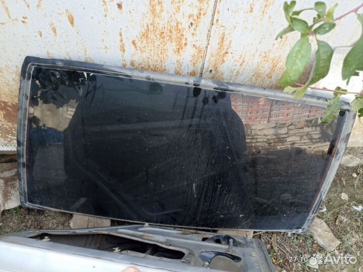 Стекло на багажник на ваз 2114