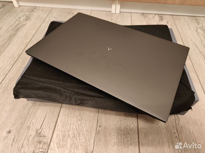 Ноутбук digma PRO Parvus M