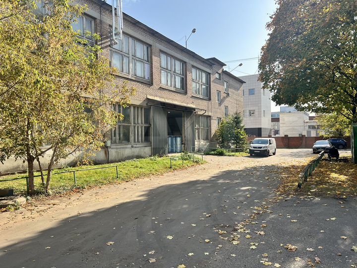 Производство, 1060 м²