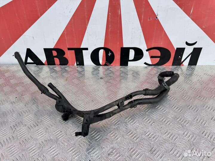 Трубка охлаждения Volkswagen Tiguan 2.0 CAW