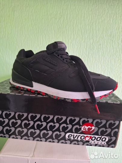 Кроссовки мужские ellesse