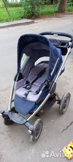 Прогулочная коляска maxi cosi
