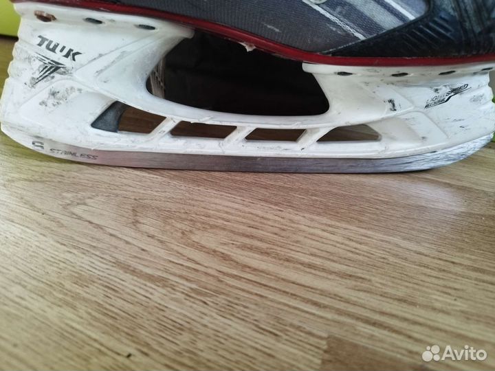 Хоккейные коньки бауэр vapor x600