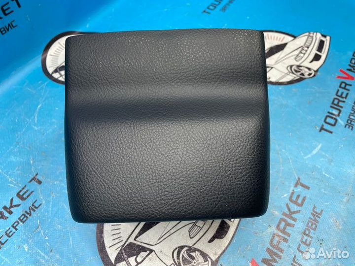 Кожух рулевой колонки Toyota Celsior UCF31 3UZ-FE