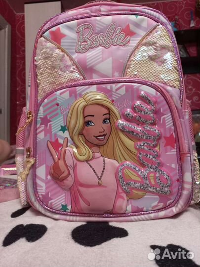 Школьный рюкзак один с бабочками абсолютно новый