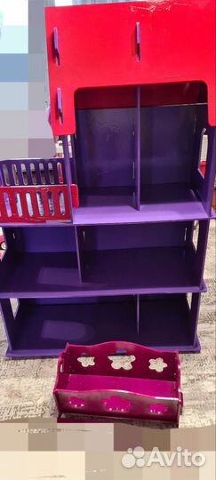 Деревянный кукольный домик для барби