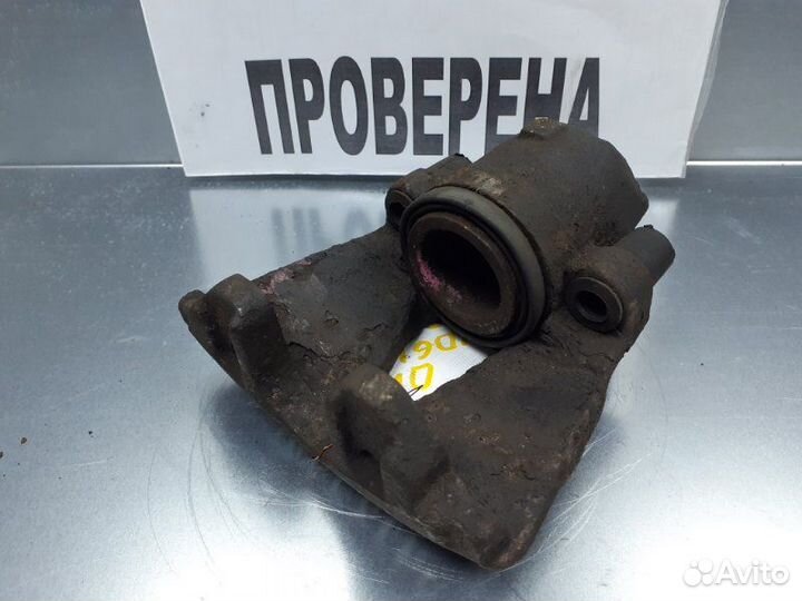 Суппорт тормозной передний правый skoda Octavia (A